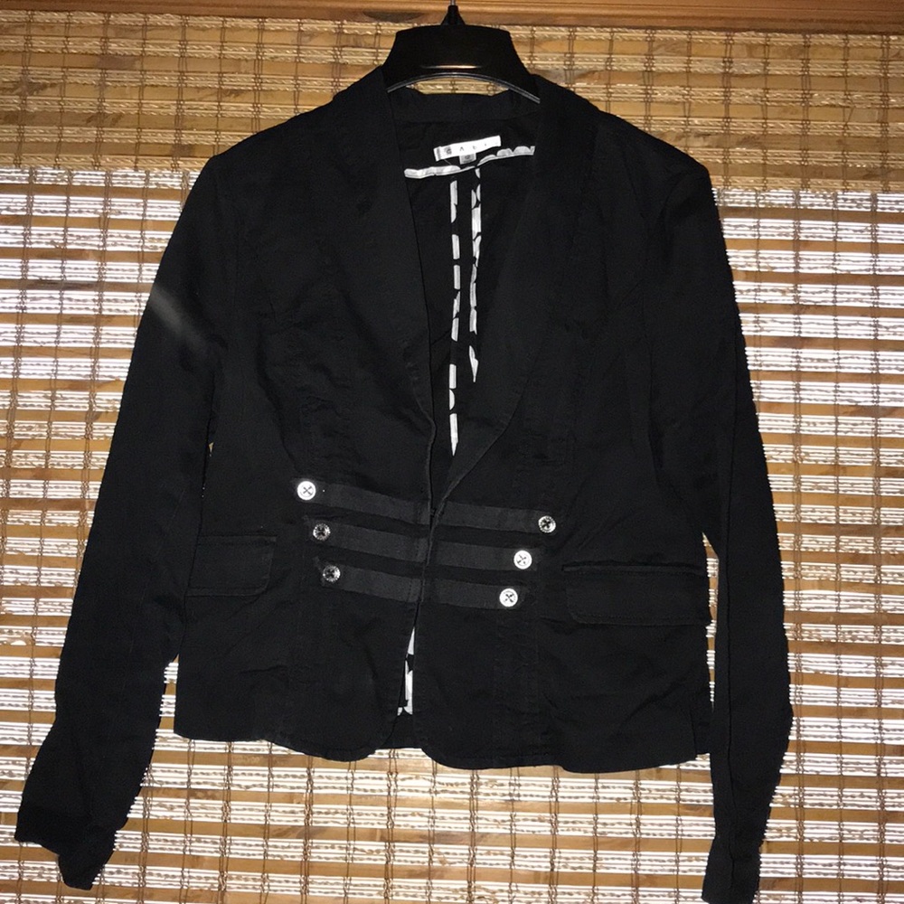 CAbi EUC cropped jacket